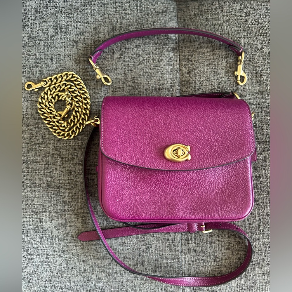 Coach Cassie 19 with 3 straps and hangtag